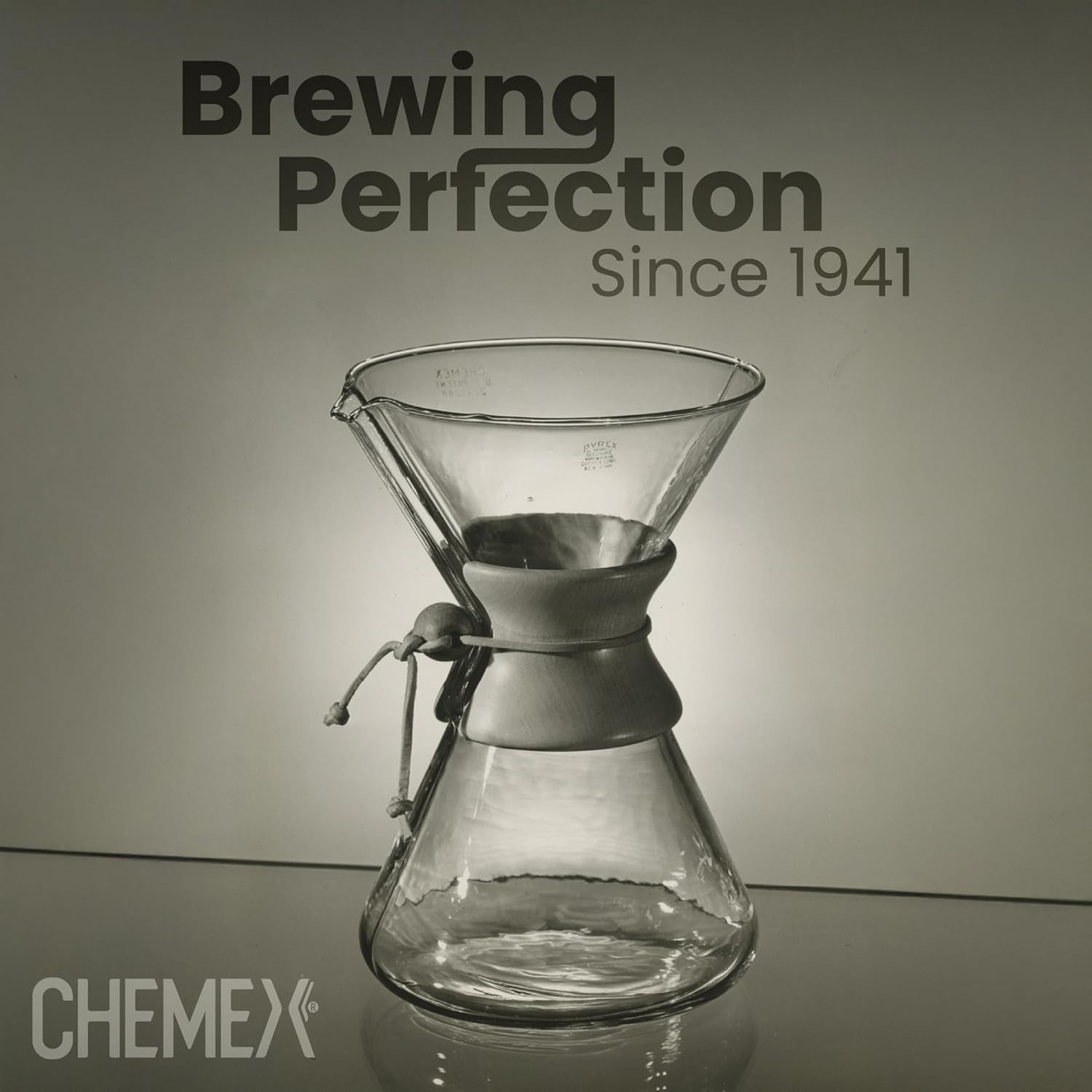 Pour-Over Glass Coffeemaker - Classic Series - 8-Cup - Exclusive Packaging