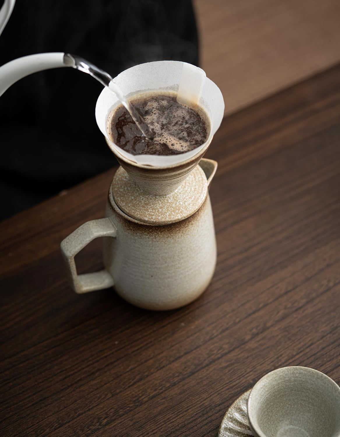 Pour over Coffee Maker,Ceramic Coffee Maker with 100 Pcs V60 Paper Filter,16Oz/480Ml Pour over Coffee Dripper (Off White)