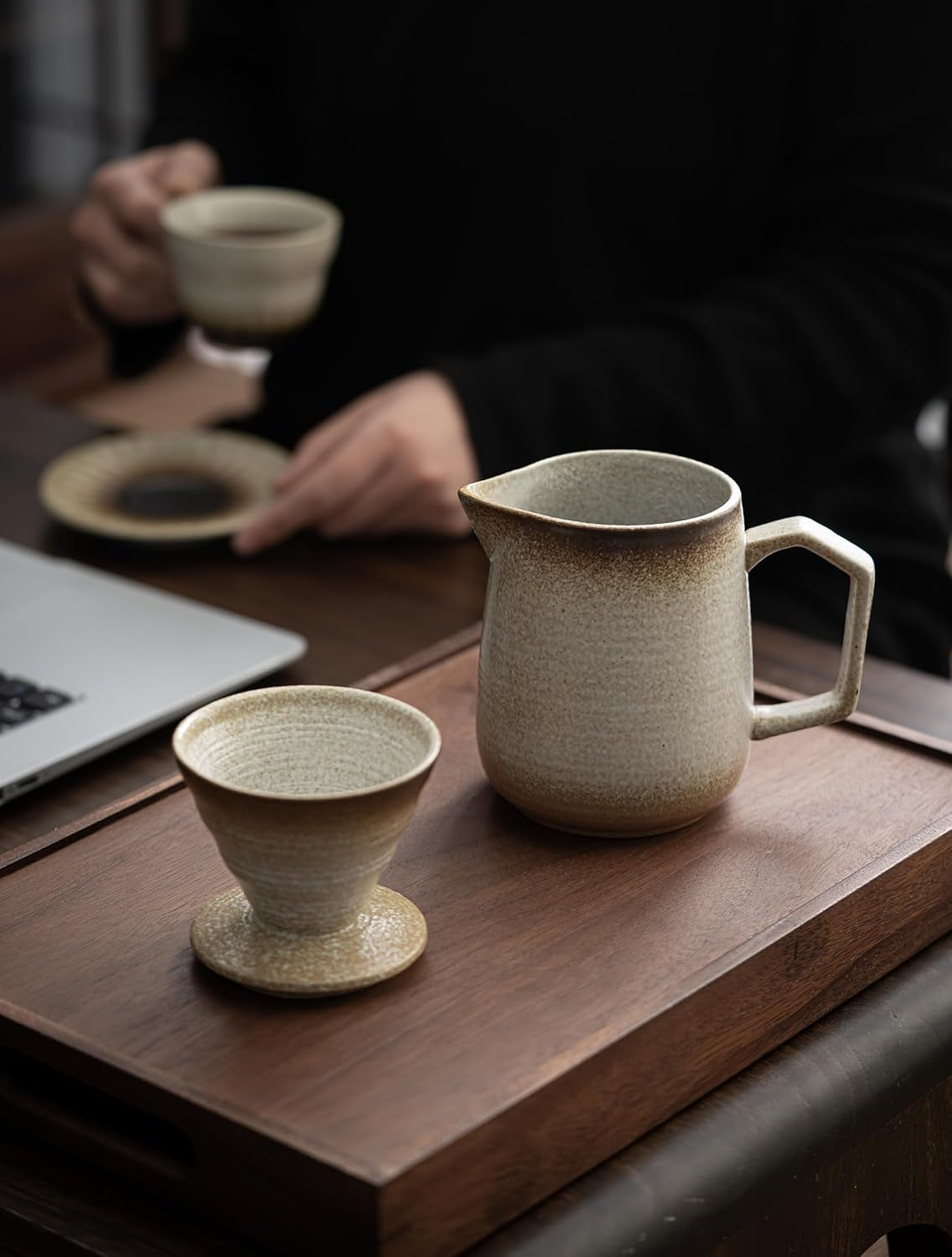 Pour over Coffee Maker,Ceramic Coffee Maker with 100 Pcs V60 Paper Filter,16Oz/480Ml Pour over Coffee Dripper (Off White)