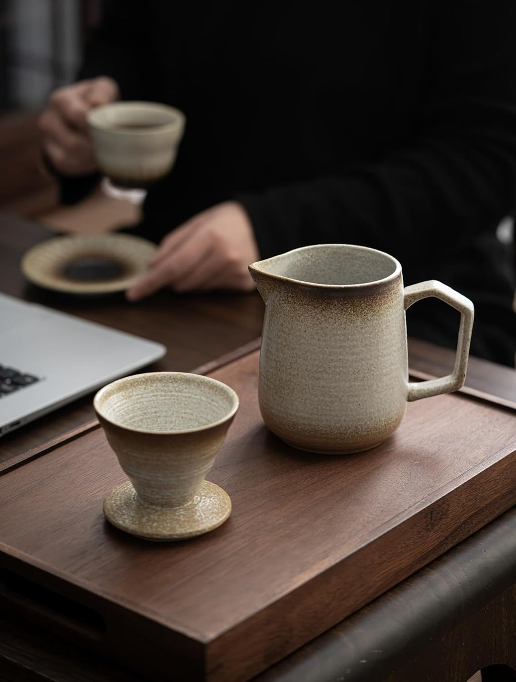 Pour over Coffee Maker,Ceramic Coffee Maker with 100 Pcs V60 Paper Filter，16Oz/480Ml Pour over Coffee Dripper (Off White)